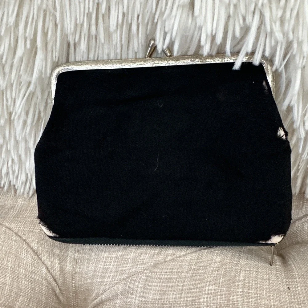 VINTAGE 1960'S STUNNING Boutique WOMENS PETITE CLUTCH GOLD TONE HANDBAG